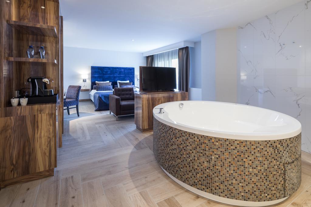 Van Der Valk Hotel Wieringermeer Wieringerwerf Kültér fotó